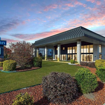 Days Inn By Wyndham Florence/I-95 North Екстериор снимка